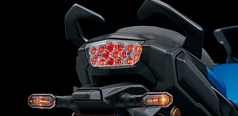 LED STRAŽNJE SVJETLO I POKAZIVAČI SMJERA