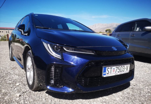 Suzuki Swace 1,8 Strong Hybrid / automatik