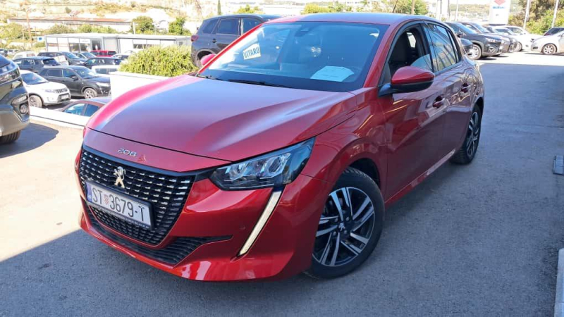 Peugeot 208 1,2 / PRE&Scaron;AO 34.628km / REG. DO 05/2026